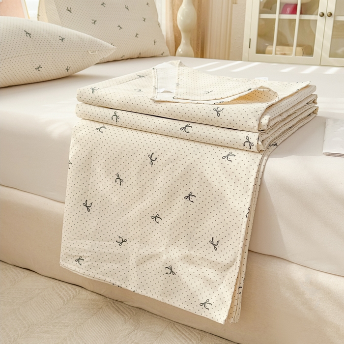 91家纺网 家纺一手货源 找家纺 爱彼家纺 2026新款马上发财新布料细沙三枚缎全新工艺老粗布凉席席子床单三件套-马年系列一 波点蝴蝶结