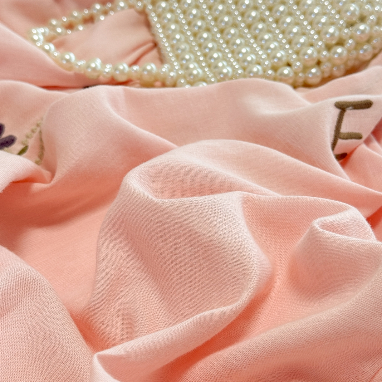 91家纺网 家纺一手货源 找家纺 （总）懒猫家纺 2026新款双层纱刺绣四件套