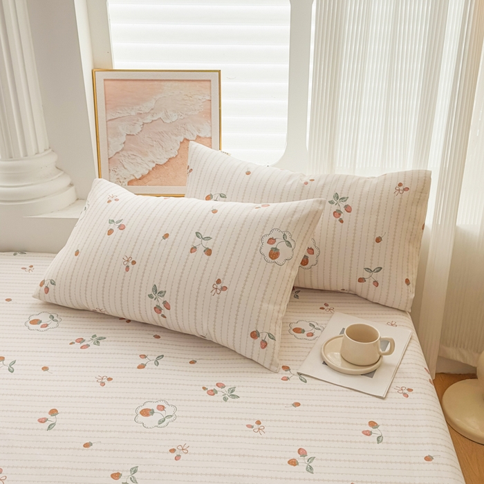 91家纺网 家纺一手货源 找家纺 爱彼家纺 2026新款马上发财新布料细沙三枚缎全新工艺老粗布凉席席子床单三件套-马年系列一 草莓条纹