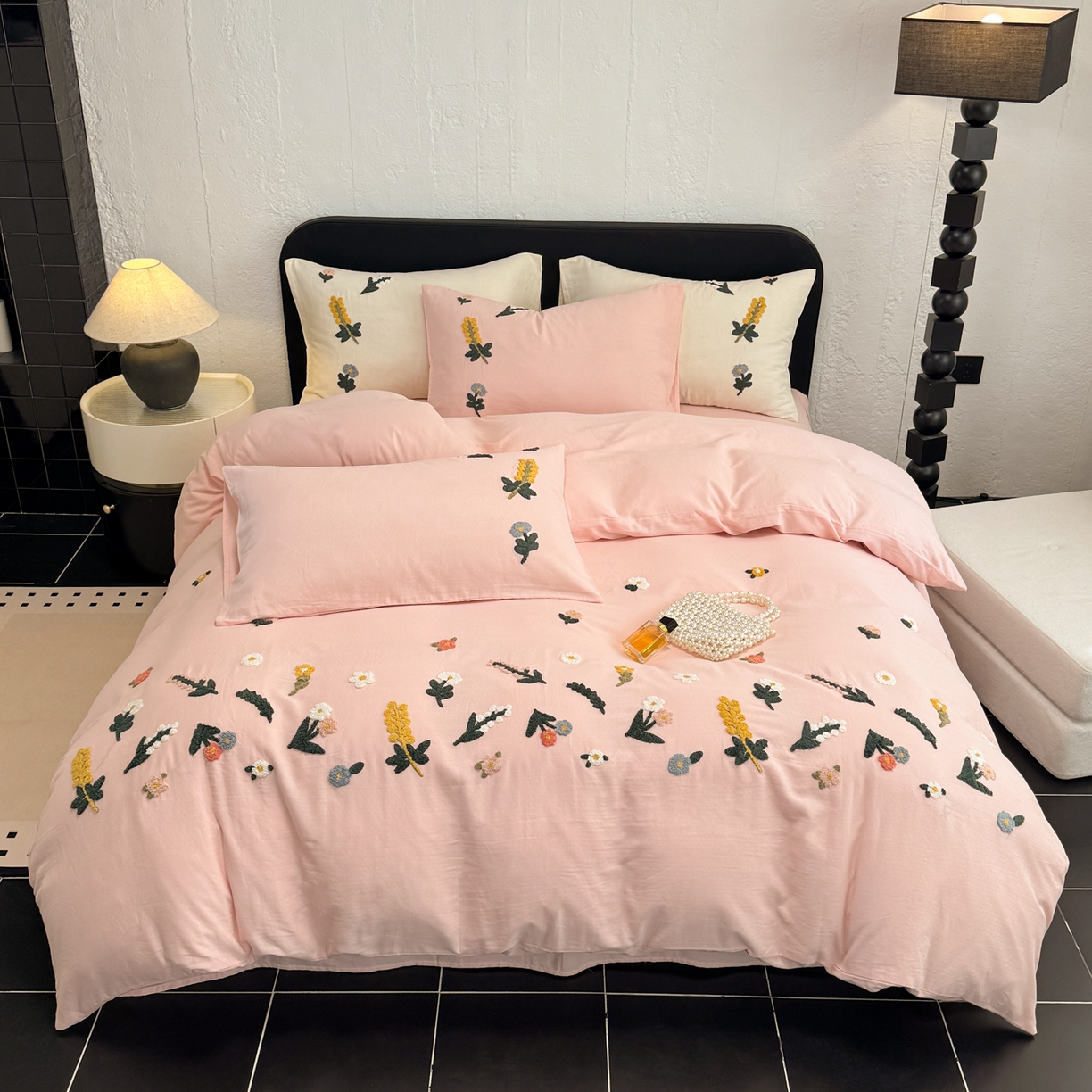 91家纺网 家纺一手货源 找家纺 （总）懒猫家纺 2026新款双层纱刺绣四件套