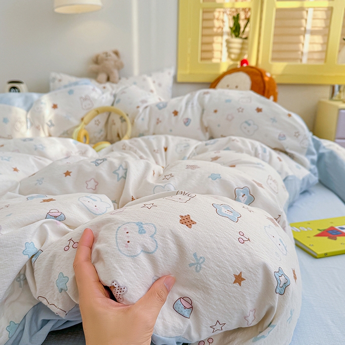 91家纺网 家纺一手货源 找家纺 云玲时尚 2026新款云感双层纱印花四件套 星星兔