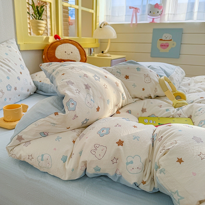 91家纺网 家纺一手货源 找家纺 云玲时尚 2026新款云感双层纱印花四件套 星星兔