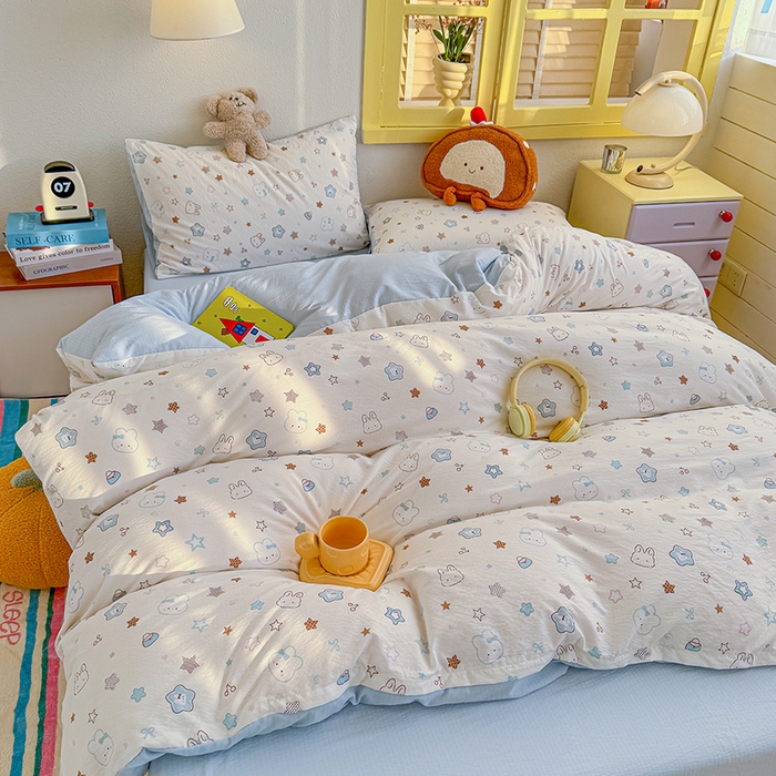 91家纺网 家纺一手货源 找家纺 云玲时尚 2026新款云感双层纱印花四件套 星星兔