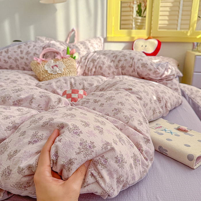 91家纺网 家纺一手货源 找家纺 云玲时尚 2026新款云感双层纱印花四件套 薰衣草