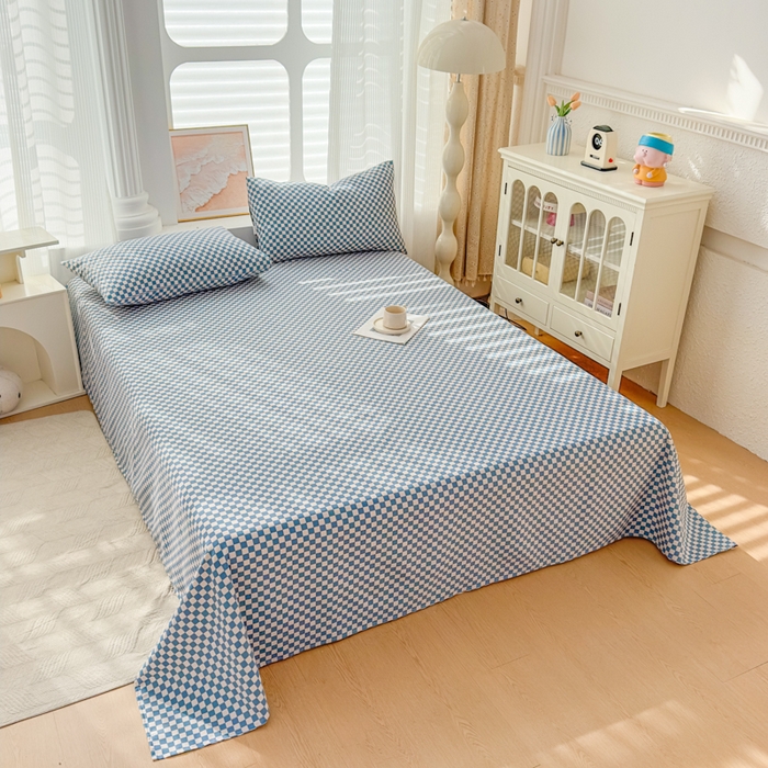 91家纺网 家纺一手货源 找家纺 爱彼家纺 2026新款马上发财新布料细沙三枚缎全新工艺老粗布凉席席子床单三件套-马年系列一 蓝格棋