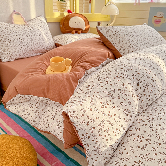 91家纺网 家纺一手货源 找家纺 云玲时尚 2026新款云感双层纱印花四件套 枝蔓