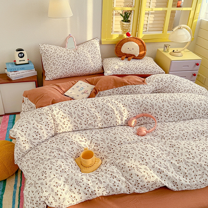 91家纺网 家纺一手货源 找家纺 云玲时尚 2026新款云感双层纱印花四件套 枝蔓