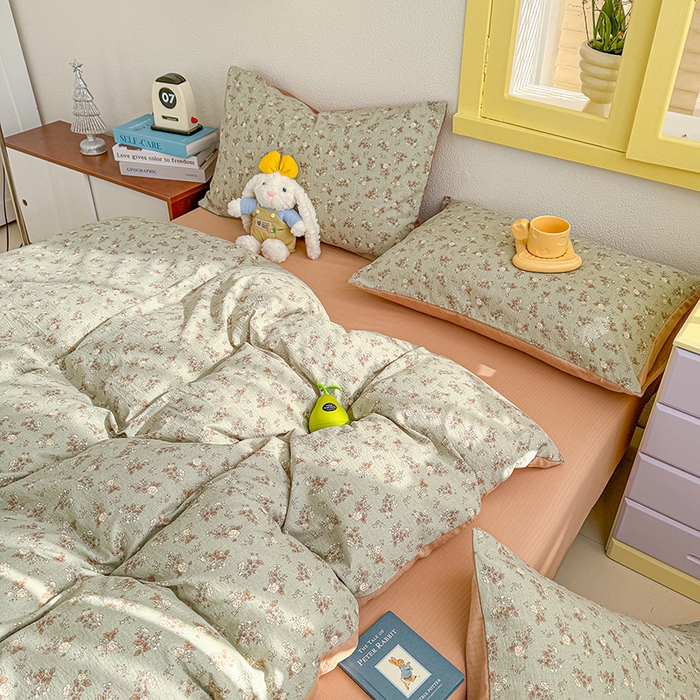 91家纺网 家纺一手货源 找家纺 云玲时尚 2026新款云感双层纱印花四件套 棕韵梦境