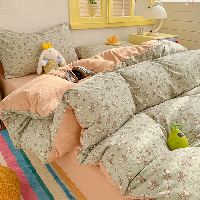 91家纺网 家纺一手货源 找家纺 云玲时尚 2026新款云感双层纱印花四件套 棕韵梦境