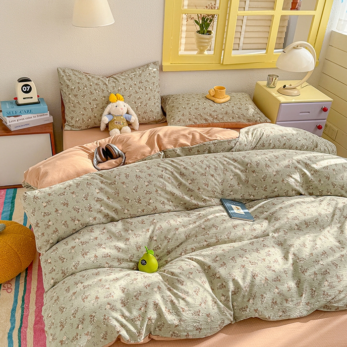 91家纺网 家纺一手货源 找家纺 云玲时尚 2026新款云感双层纱印花四件套 棕韵梦境