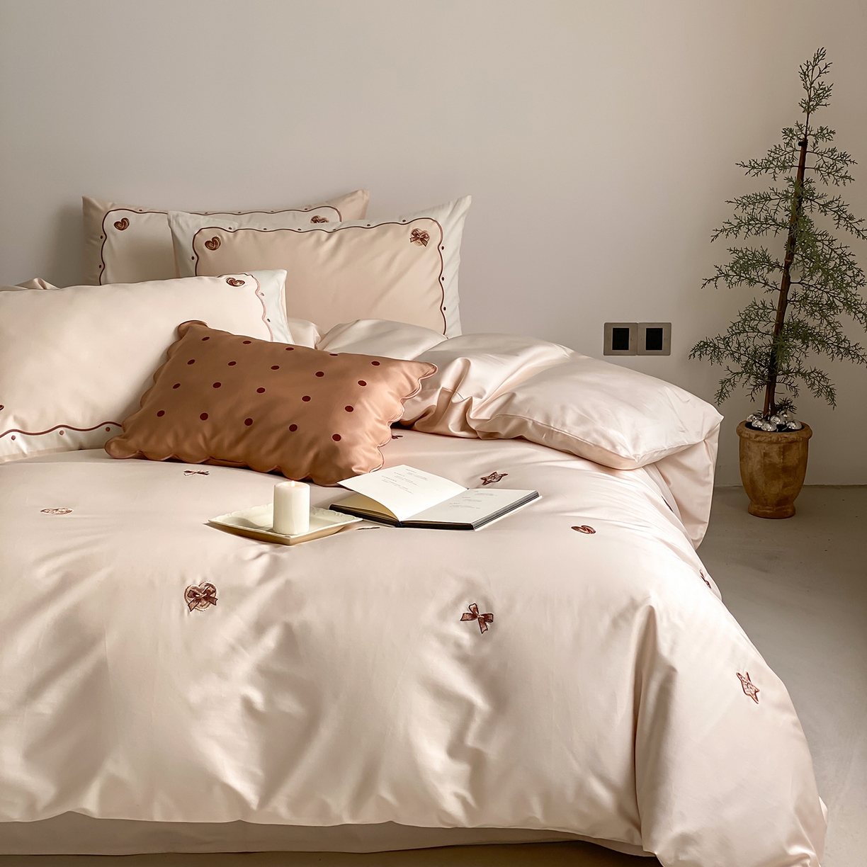 91家纺网 家纺一手货源 找家纺 极简 2026新款100s长绒棉刺绣四件套-香榭雅绣 香榭雅绣-咖