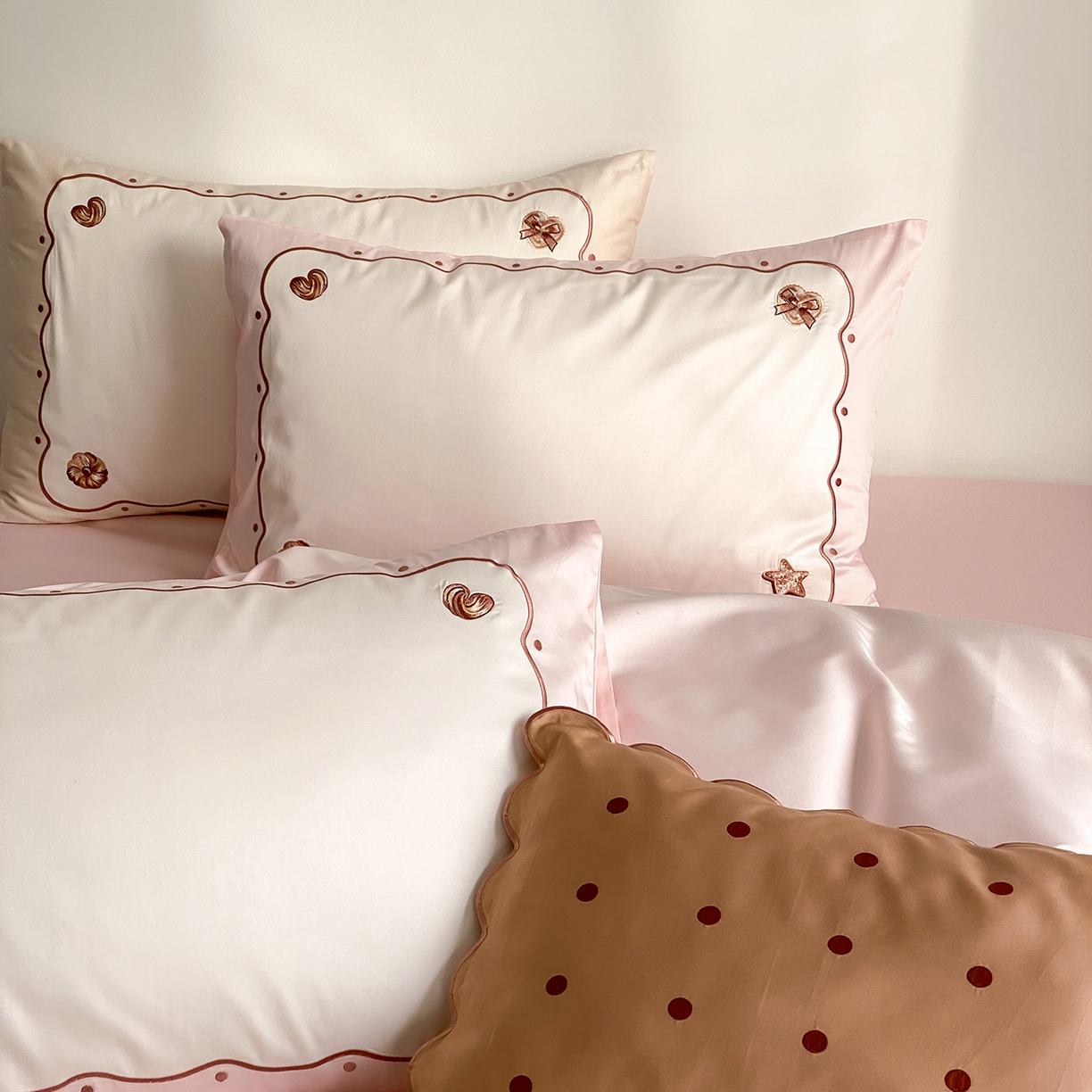 91家纺网 家纺一手货源 找家纺 极简 2026新款100s长绒棉刺绣四件套-香榭雅绣 香榭雅绣-粉