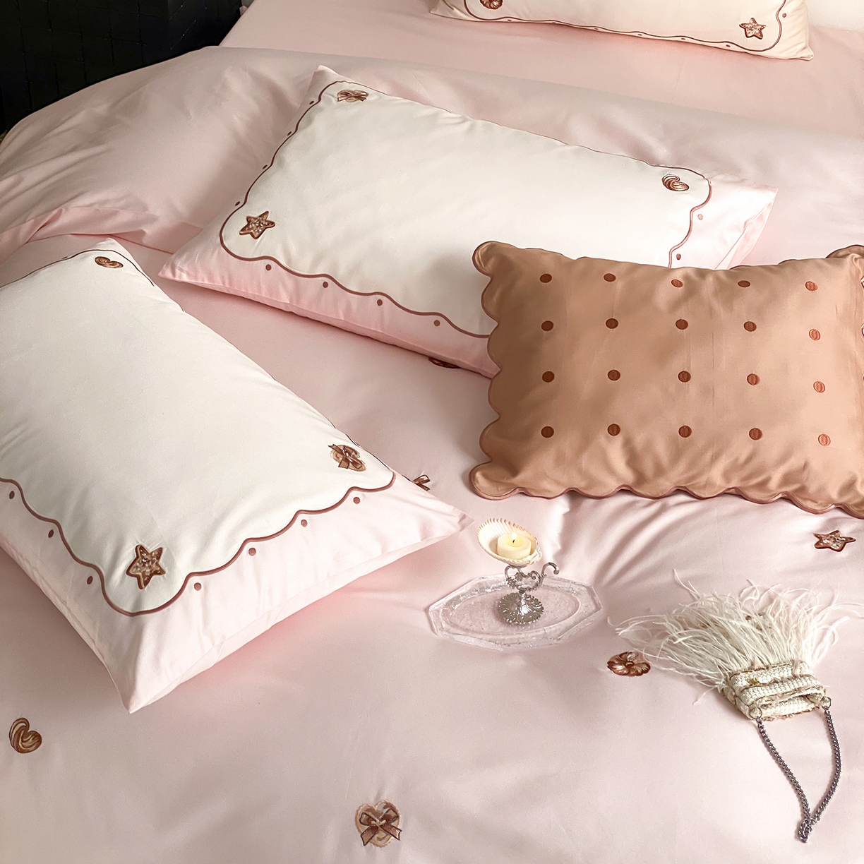 91家纺网 家纺一手货源 找家纺 极简 2026新款100s长绒棉刺绣四件套-香榭雅绣 香榭雅绣-粉