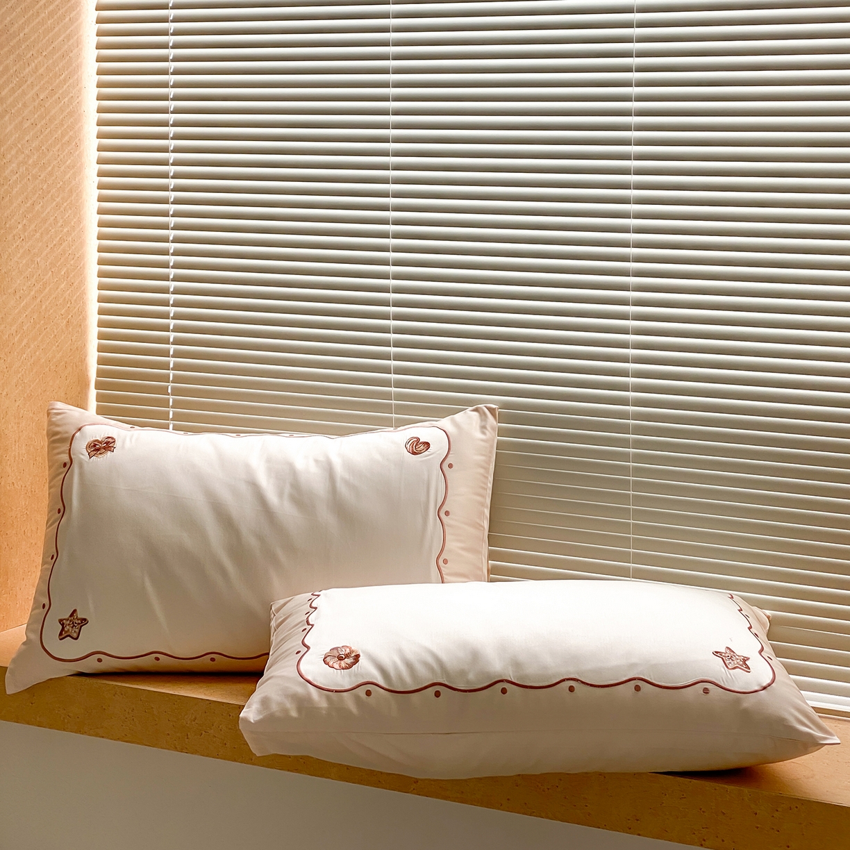 91家纺网 家纺一手货源 找家纺 极简 2026新款100s长绒棉刺绣四件套-香榭雅绣 香榭雅绣-白