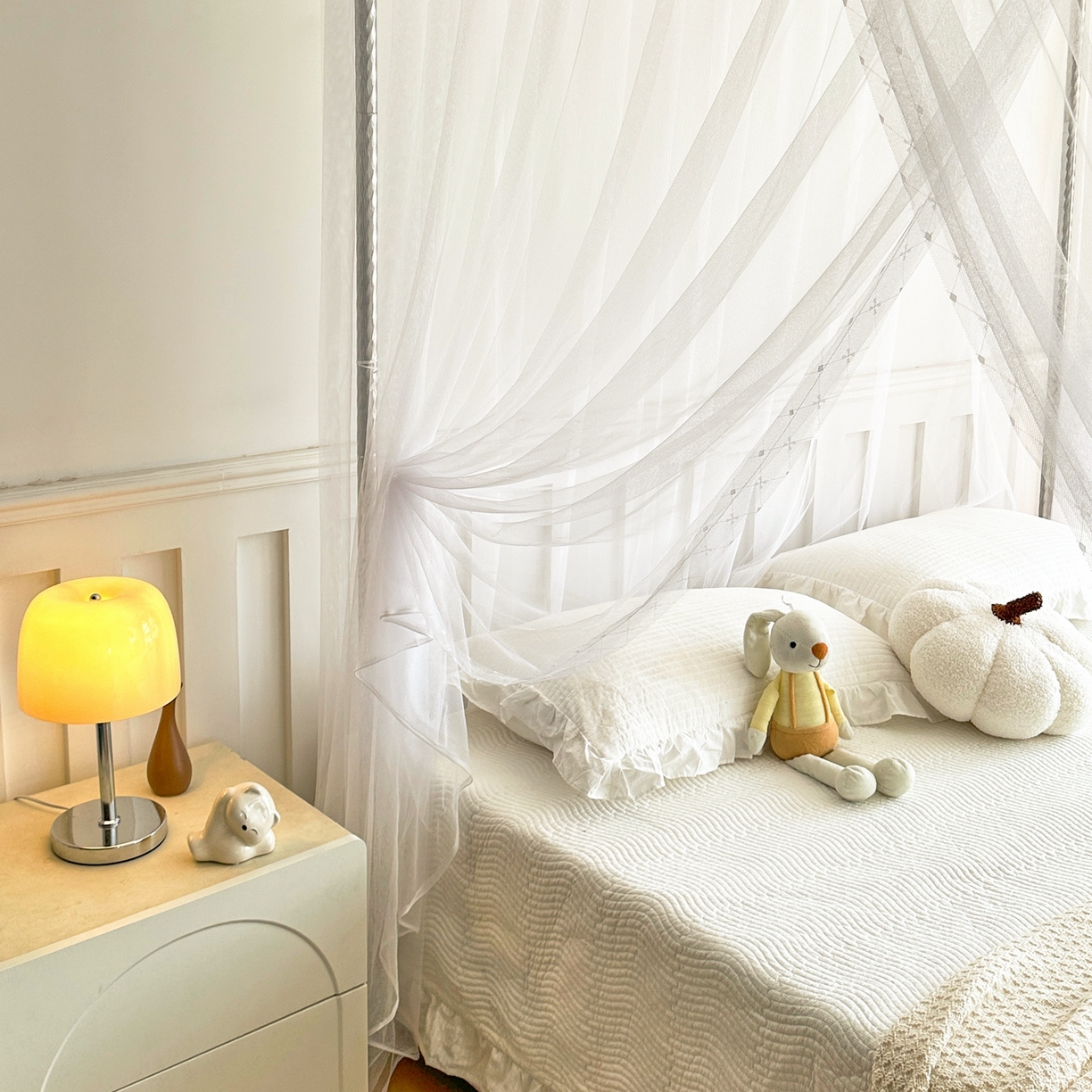 91家纺网 家纺一手货源 找家纺 初心家纺 2026新款宫廷落地印花款蚊帐-场景二 快乐国宝