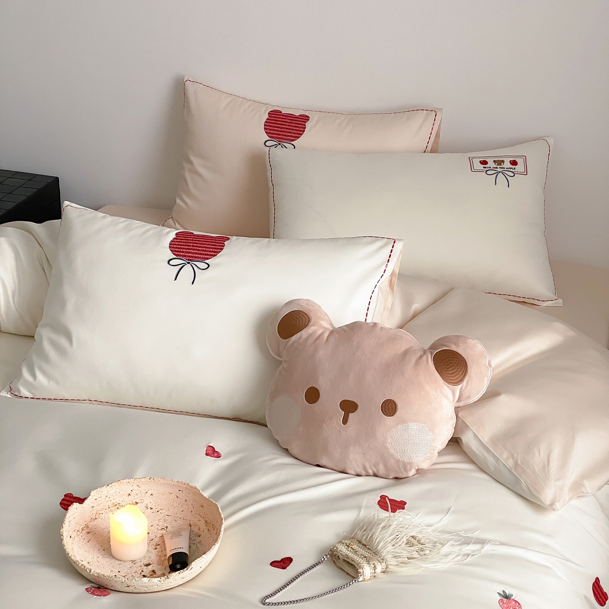 91家纺网 家纺一手货源 找家纺 （总）极简 2026新款100s长绒棉刺绣四件套-甜莓小熊