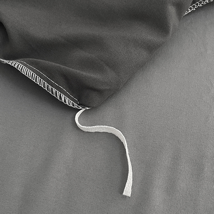 91家纺网 家纺一手货源 找家纺 贝拉梦家纺 2026新款无印风高克重加厚云感棉三件套四件套单被套系列 深空灰律