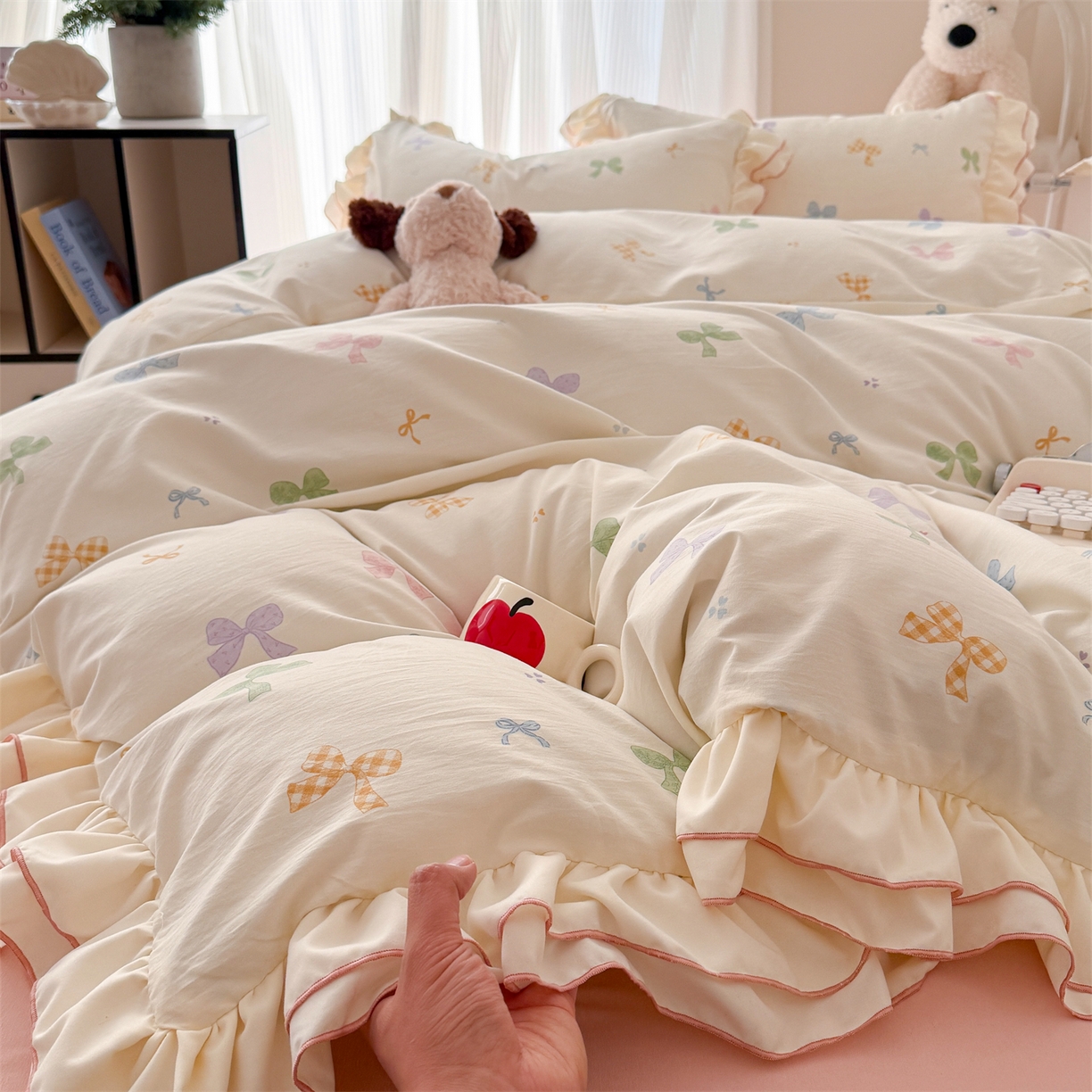 91家纺网 家纺一手货源 找家纺 吾欢心 2026春夏新款古法水洗仿棉韩版双层花边四件套 彩色蝴蝶结