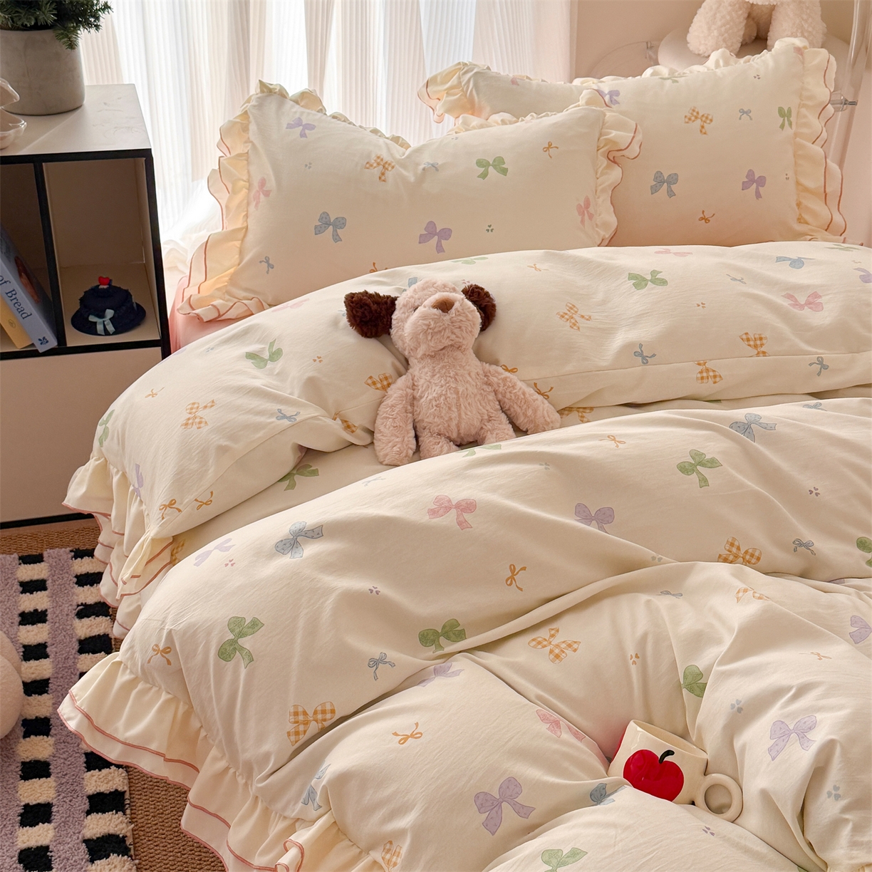 91家纺网 家纺一手货源 找家纺 吾欢心 2026春夏新款古法水洗仿棉韩版双层花边四件套 彩色蝴蝶结