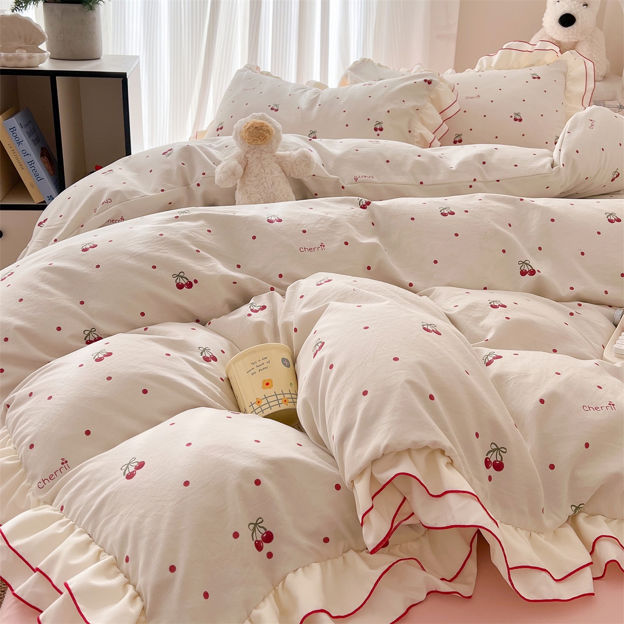 91家纺网 家纺一手货源 找家纺 吾欢心 2026春夏新款古法水洗仿棉韩版双层花边四件套 樱桃派