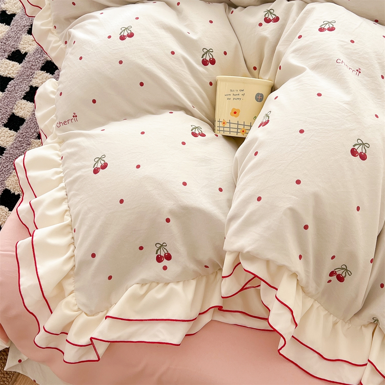 91家纺网 家纺一手货源 找家纺 吾欢心 2026春夏新款古法水洗仿棉韩版双层花边四件套 樱桃派