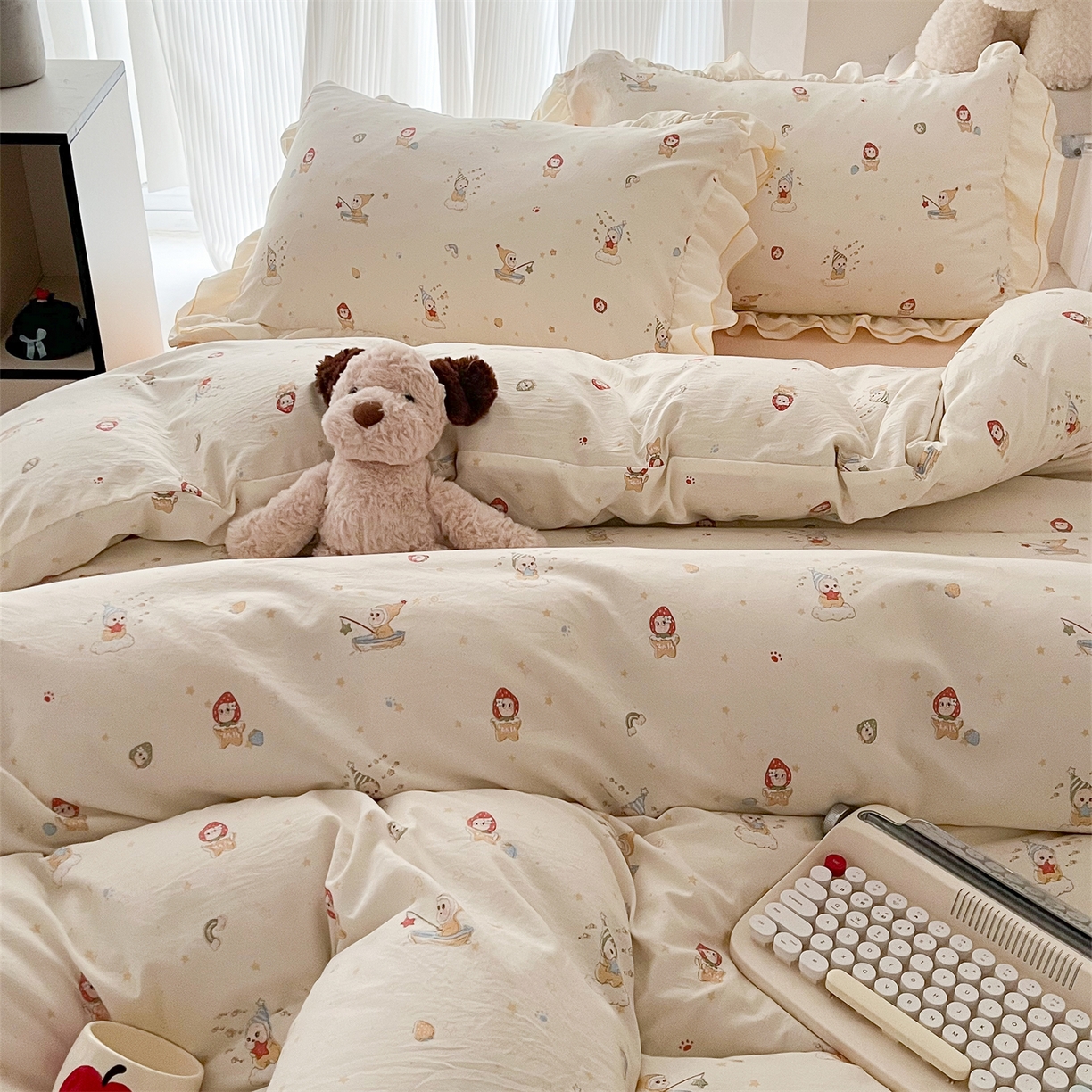 91家纺网 家纺一手货源 找家纺 吾欢心 2026春夏新款古法水洗仿棉韩版双层花边四件套 可爱星星人