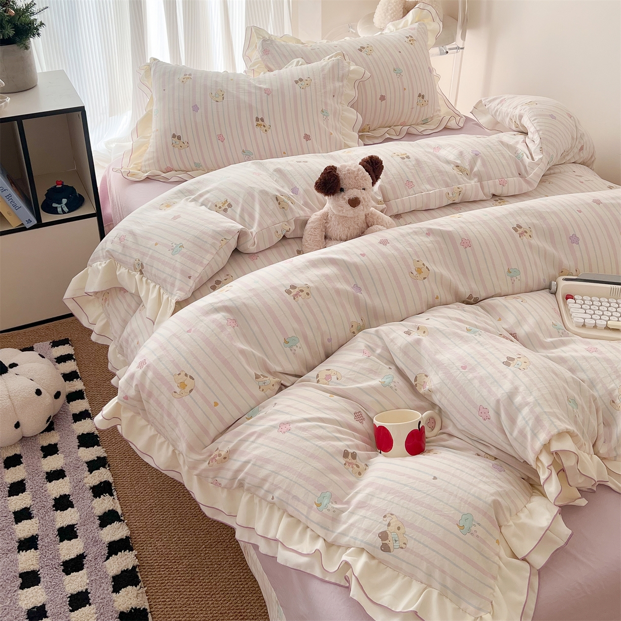 91家纺网 家纺一手货源 找家纺 吾欢心 2026春夏新款古法水洗仿棉韩版双层花边四件套 萌宠宝贝