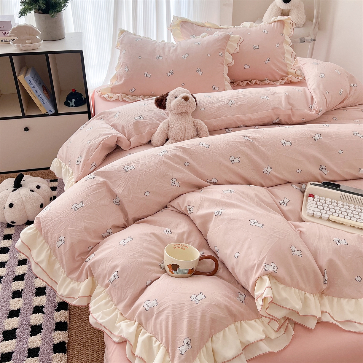 91家纺网 家纺一手货源 找家纺 吾欢心 2026春夏新款古法水洗仿棉韩版双层花边四件套 奶萌小狗