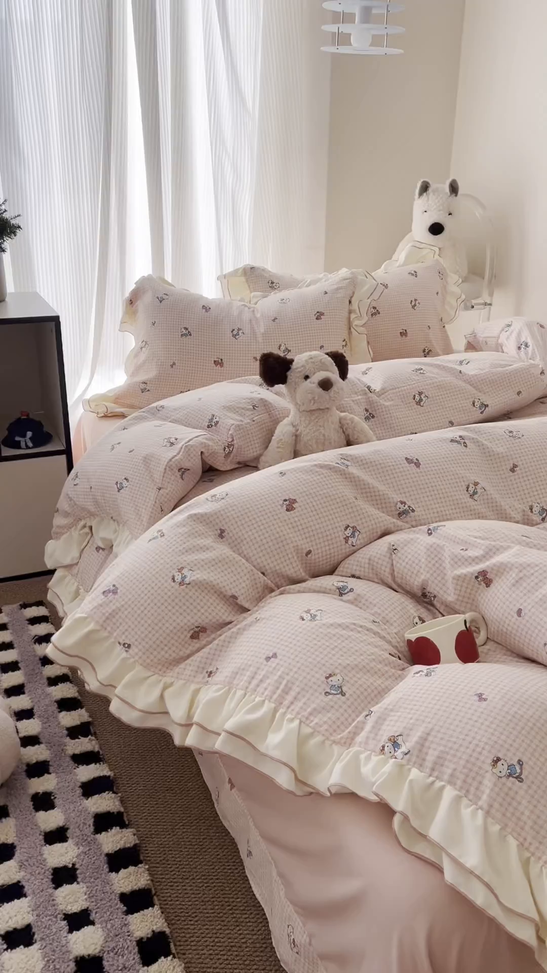 91家纺网 家纺一手货源 找家纺 吾欢心 2026春夏新款古法水洗仿棉韩版双层花边四件套 KT猫