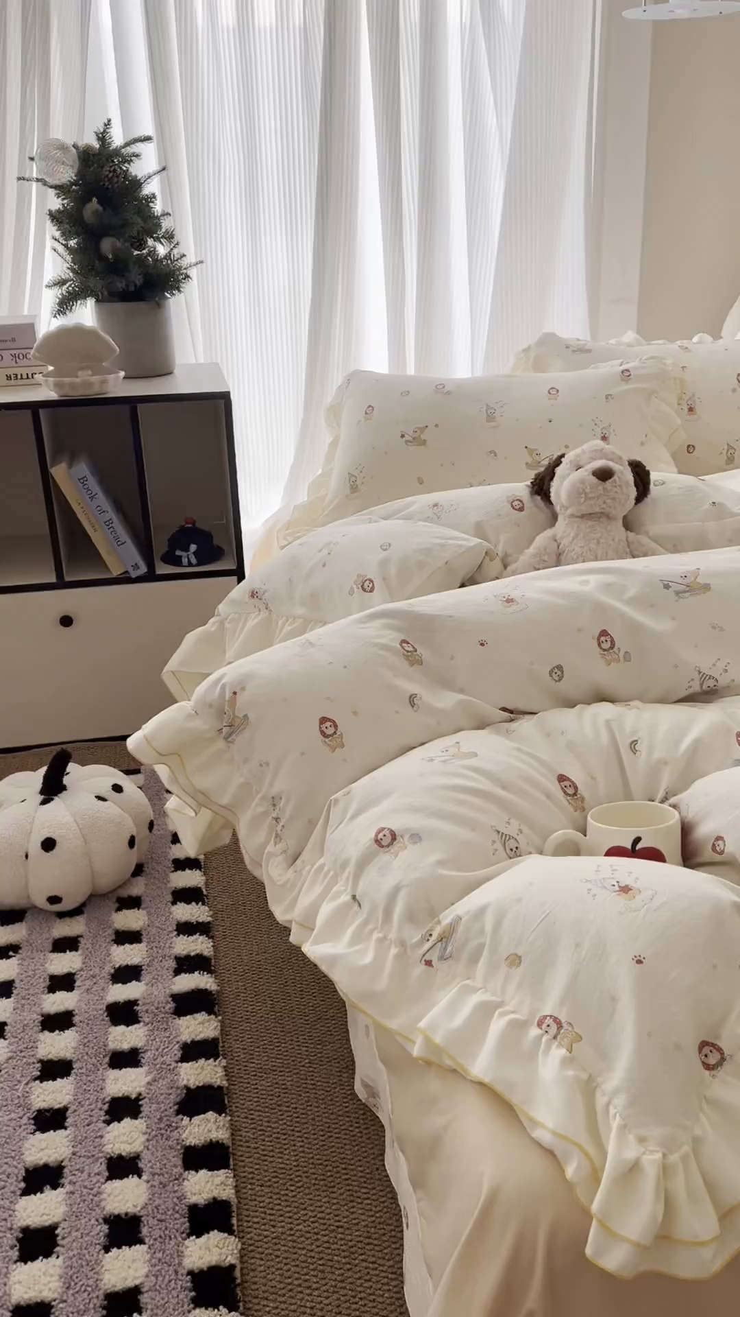 91家纺网 家纺一手货源 找家纺 吾欢心 2026春夏新款古法水洗仿棉韩版双层花边四件套 可爱星星人