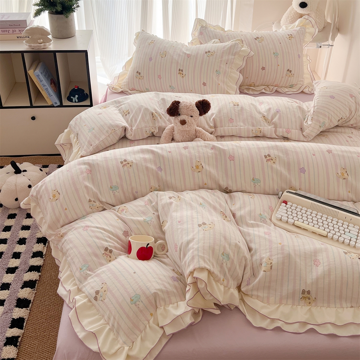 91家纺网 家纺一手货源 找家纺 吾欢心 2026春夏新款古法水洗仿棉韩版双层花边四件套 萌宠宝贝