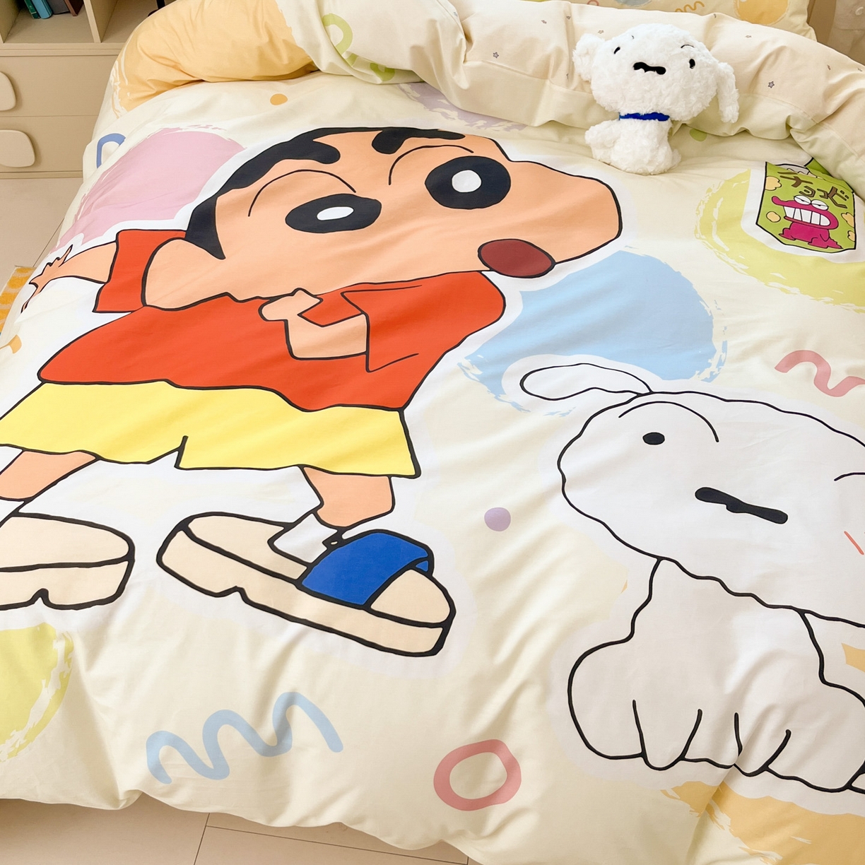 91家纺网 家纺一手货源 找家纺 博雅 2026新款蜡笔小新正版授权全棉纯棉大版四件套 大版-彩色圈圈蜡笔小新