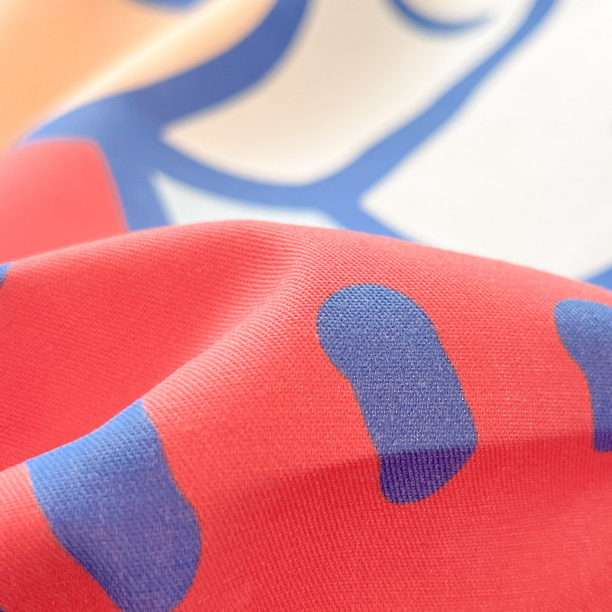 91家纺网 家纺一手货源 找家纺 博雅 2026新款蜡笔小新正版授权全棉纯棉大版四件套 大版-滑板小新