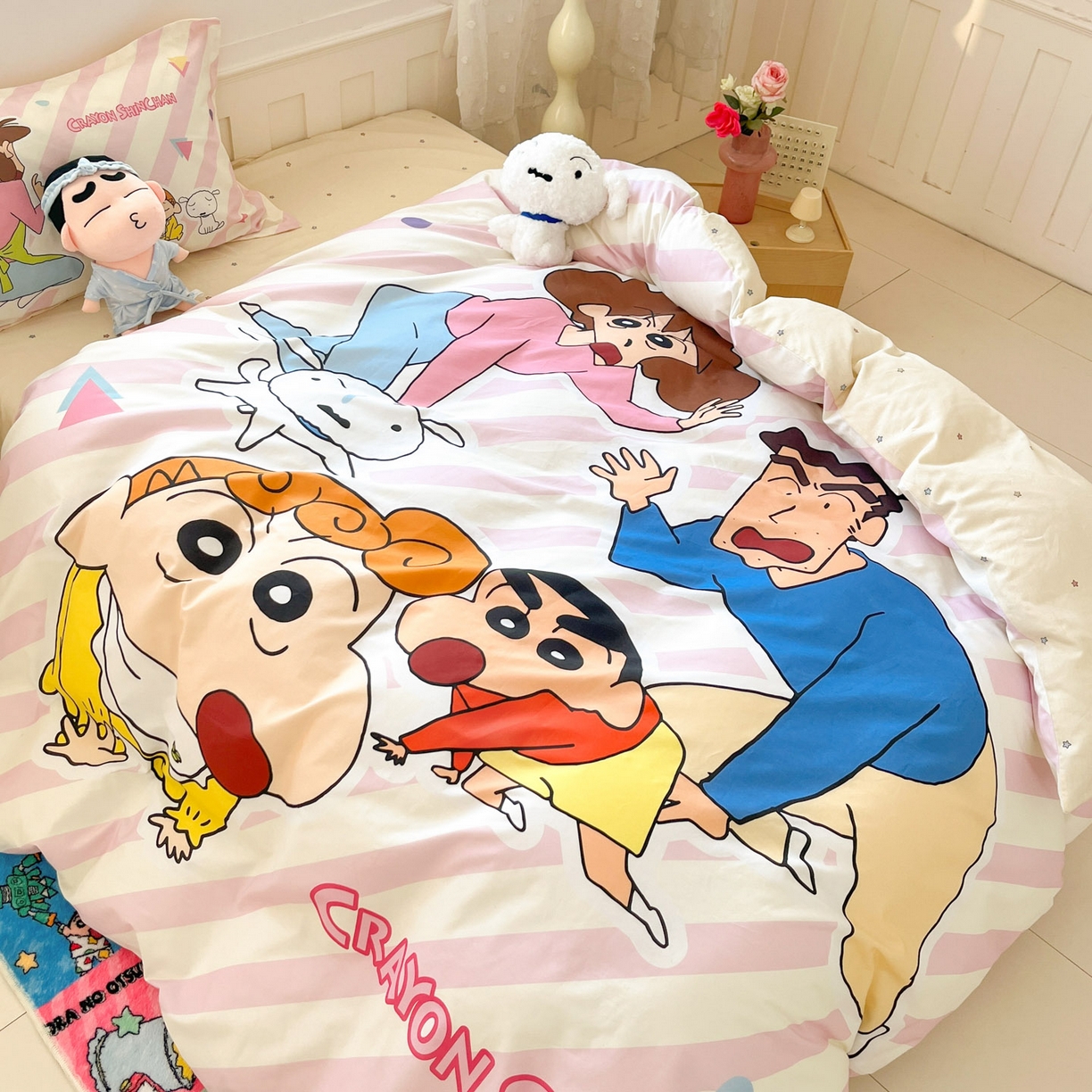 91家纺网 家纺一手货源 找家纺 博雅 2026新款蜡笔小新正版授权全棉纯棉大版四件套 大版-蜡笔小新家族