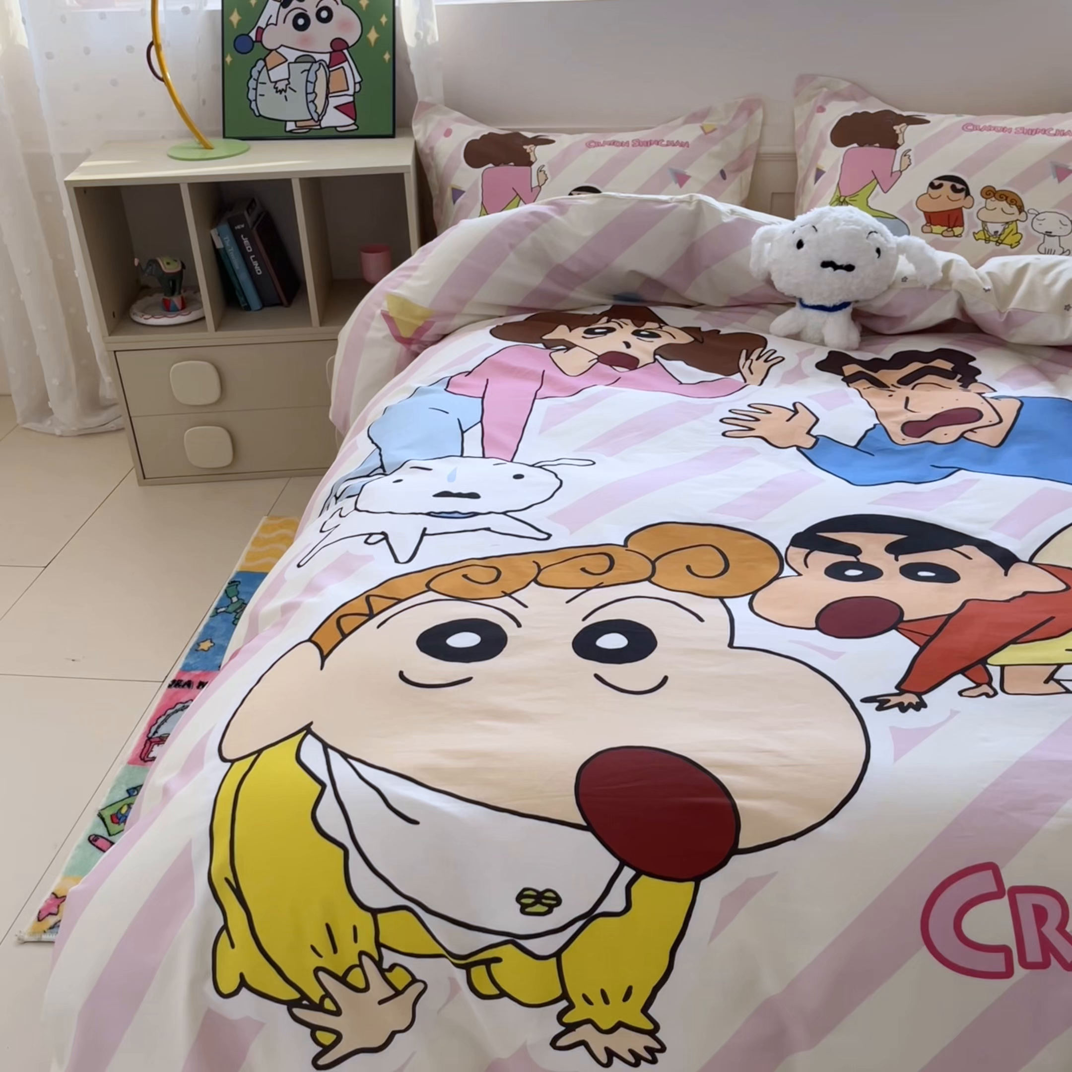 91家纺网 家纺一手货源 找家纺 博雅 2026新款蜡笔小新正版授权全棉纯棉大版四件套 大版-蜡笔小新家族