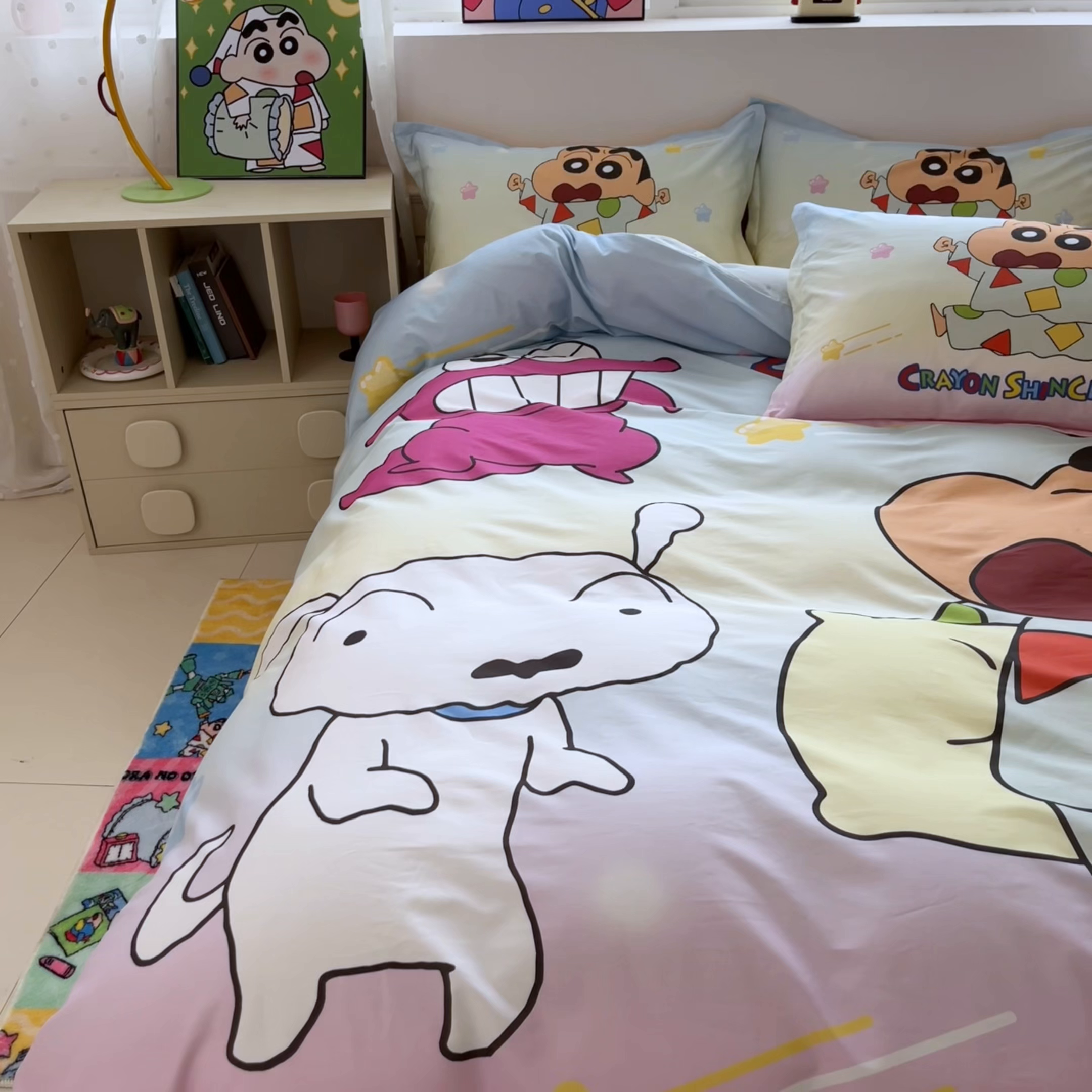 91家纺网 家纺一手货源 找家纺 博雅 2026新款蜡笔小新正版授权全棉纯棉大版四件套 大版-贪睡小新