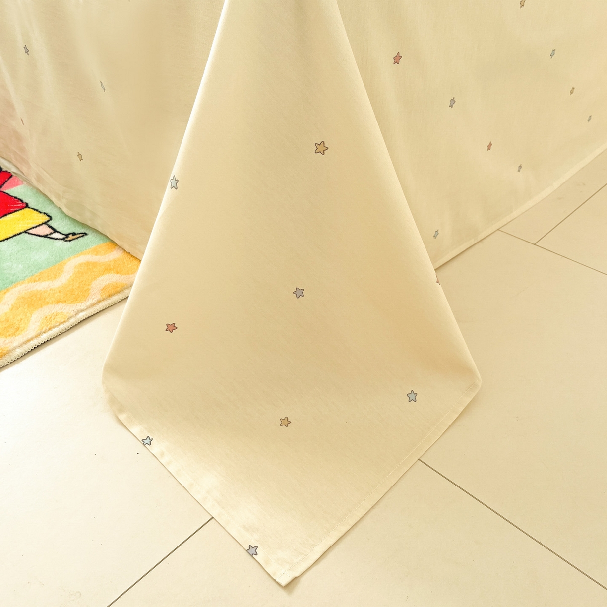 91家纺网 家纺一手货源 找家纺 博雅 2026新款蜡笔小新正版授权全棉纯棉大版四件套 大版-游玩蜡笔小新