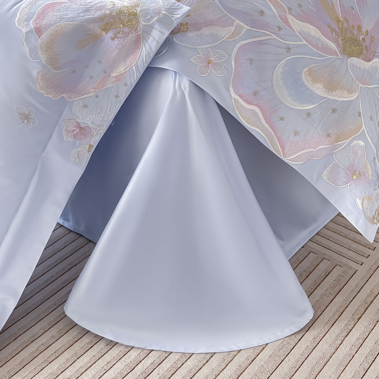 91家纺网 家纺一手货源 找家纺 2026马年特惠新品A类长绒棉纯棉四件套100全棉重工刺绣被套床单床笠轻奢高级感床上用品-花之语 花之语-慕蓝