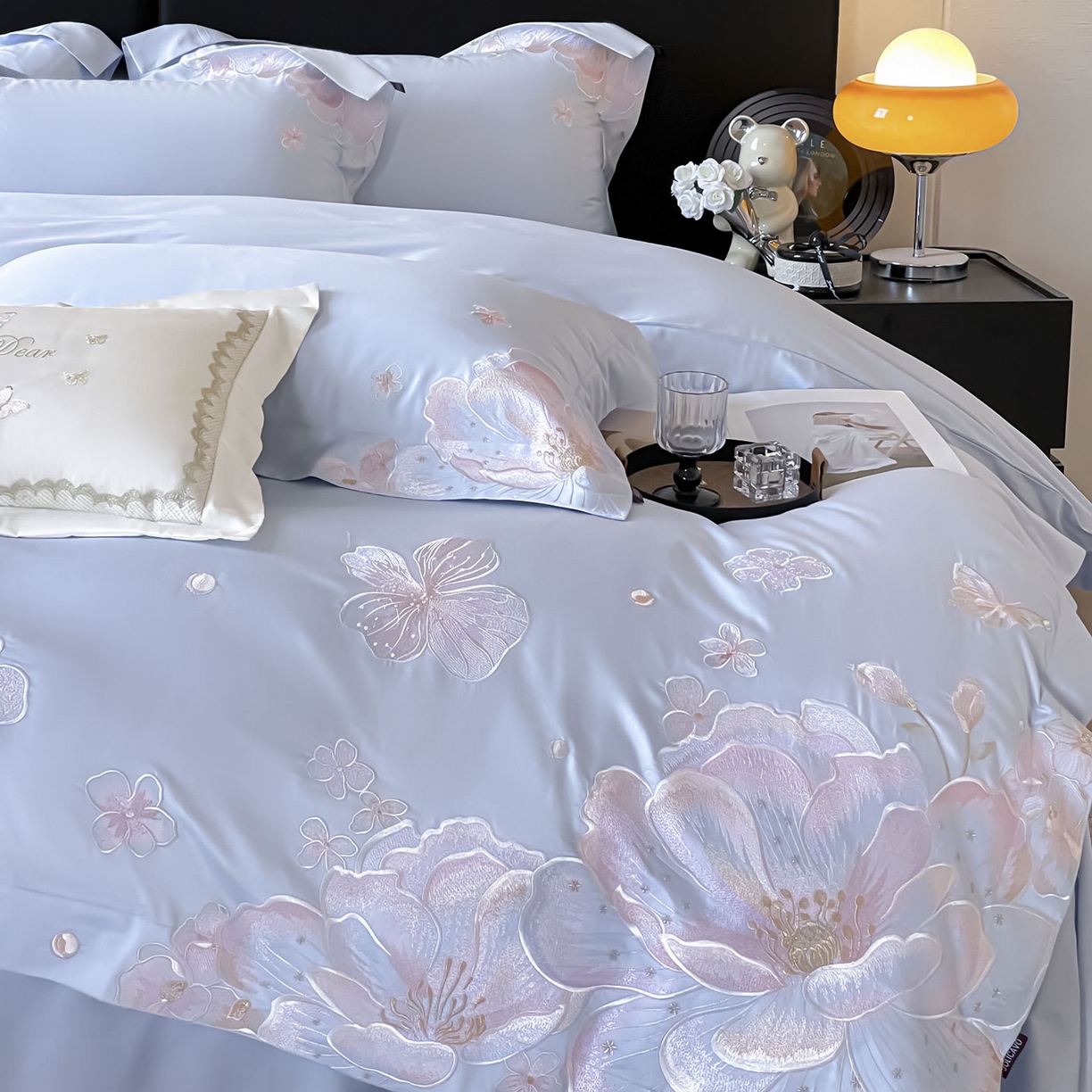 91家纺网 家纺一手货源 找家纺 2026马年特惠新品A类长绒棉纯棉四件套100全棉重工刺绣被套床单床笠轻奢高级感床上用品-花之语 花之语-慕蓝