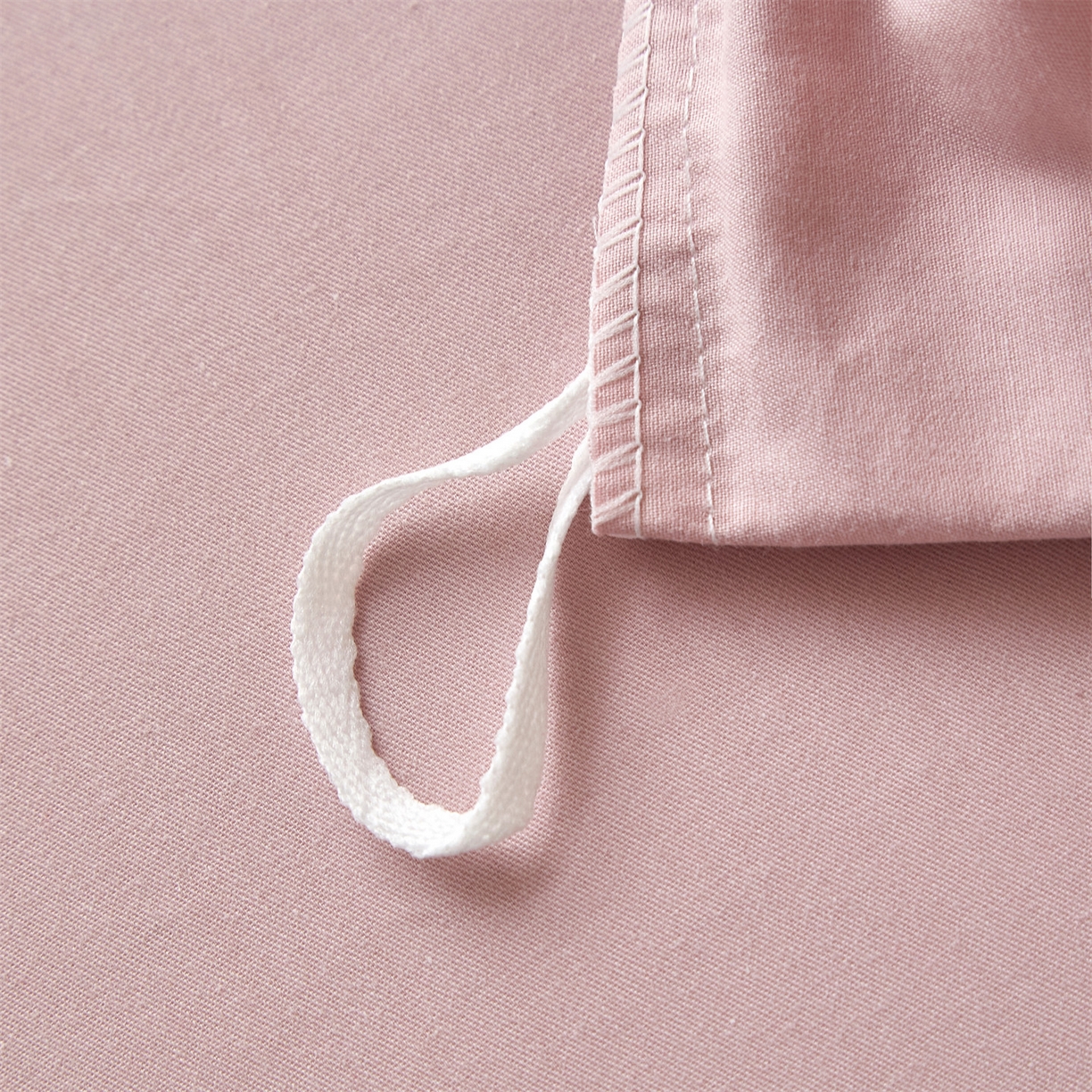 91家纺网 家纺一手货源 找家纺 曼秀琳 2026新款铂金棉数码印花四件套(全棉133*76) 可提供买家秀图片 林间织梦-粉