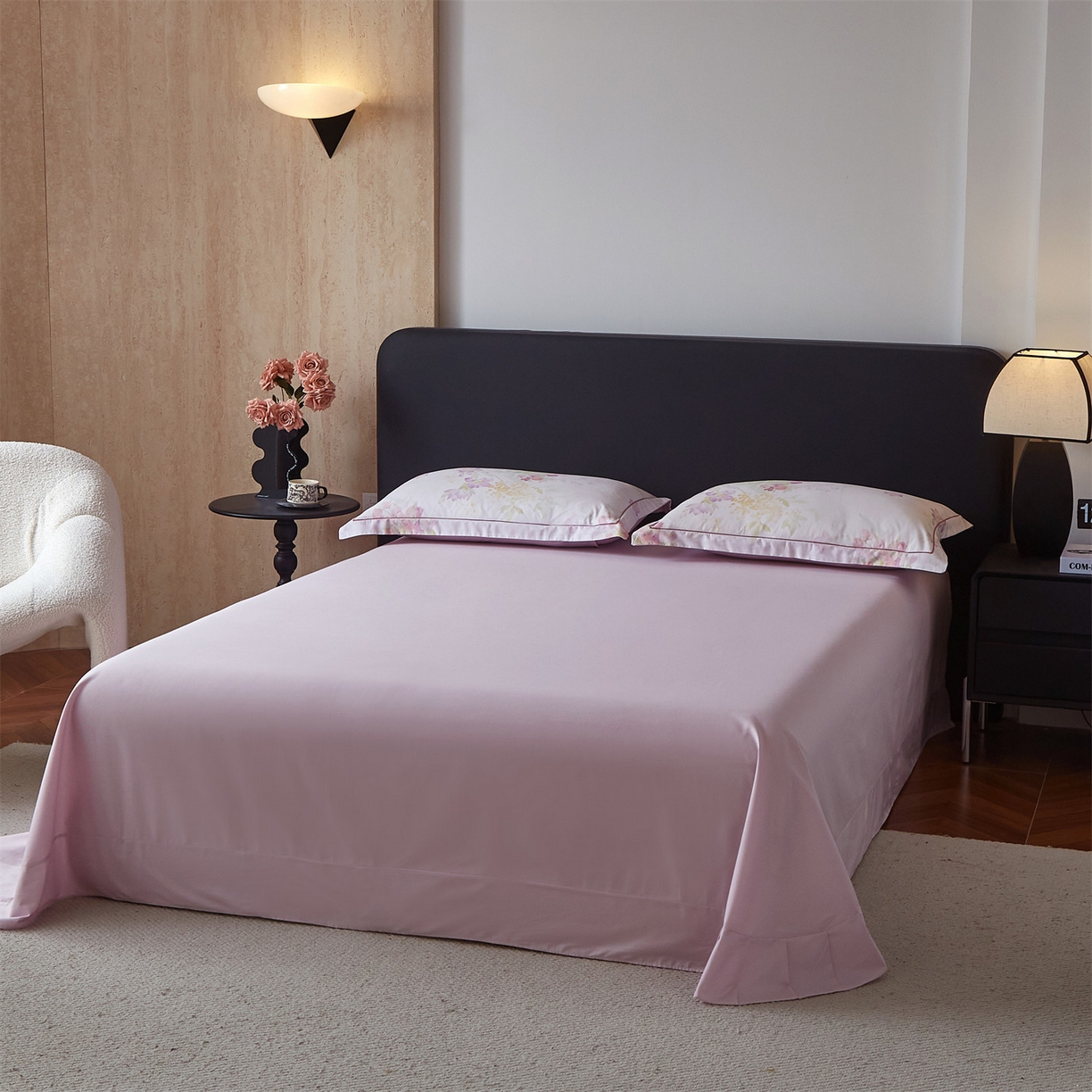 91家纺网 家纺一手货源 找家纺 曼秀琳 2026新款铂金棉数码印花四件套(全棉133*76) 可提供买家秀图片 洛璃-粉