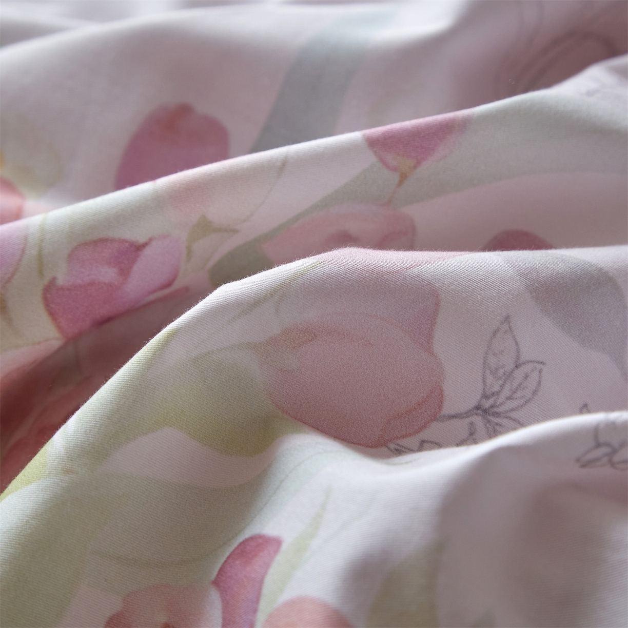 91家纺网 家纺一手货源 找家纺 曼秀琳 2026新款铂金棉数码印花四件套(全棉133*76) 可提供买家秀图片 洛璃-粉