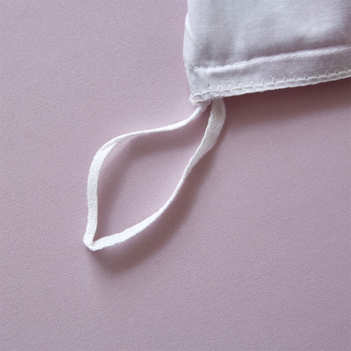 91家纺网 家纺一手货源 找家纺 曼秀琳 2026新款铂金棉数码印花四件套(全棉133*76) 可提供买家秀图片 洛璃-粉