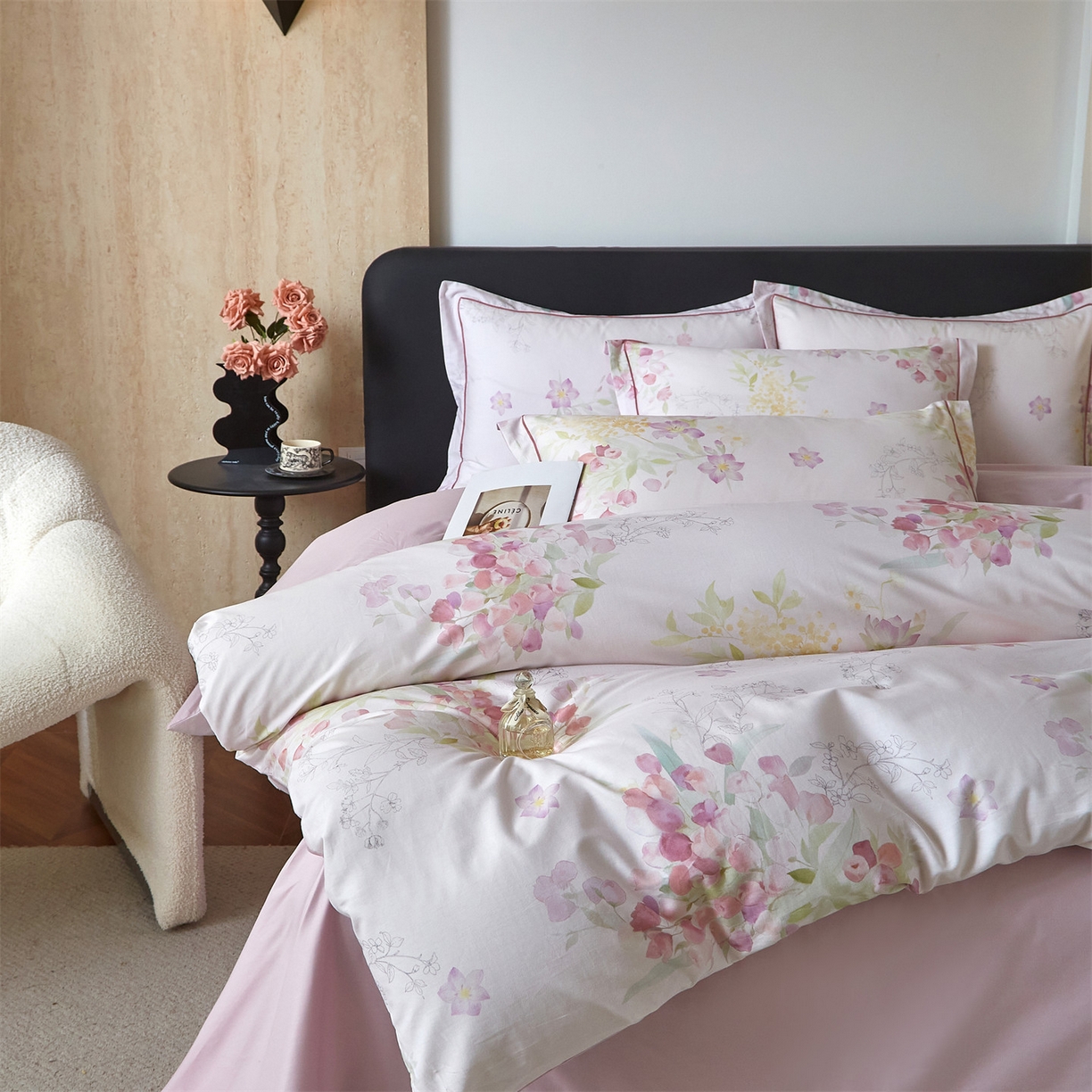 91家纺网 家纺一手货源 找家纺 曼秀琳 2026新款铂金棉数码印花四件套(全棉133*76) 可提供买家秀图片 洛璃-粉