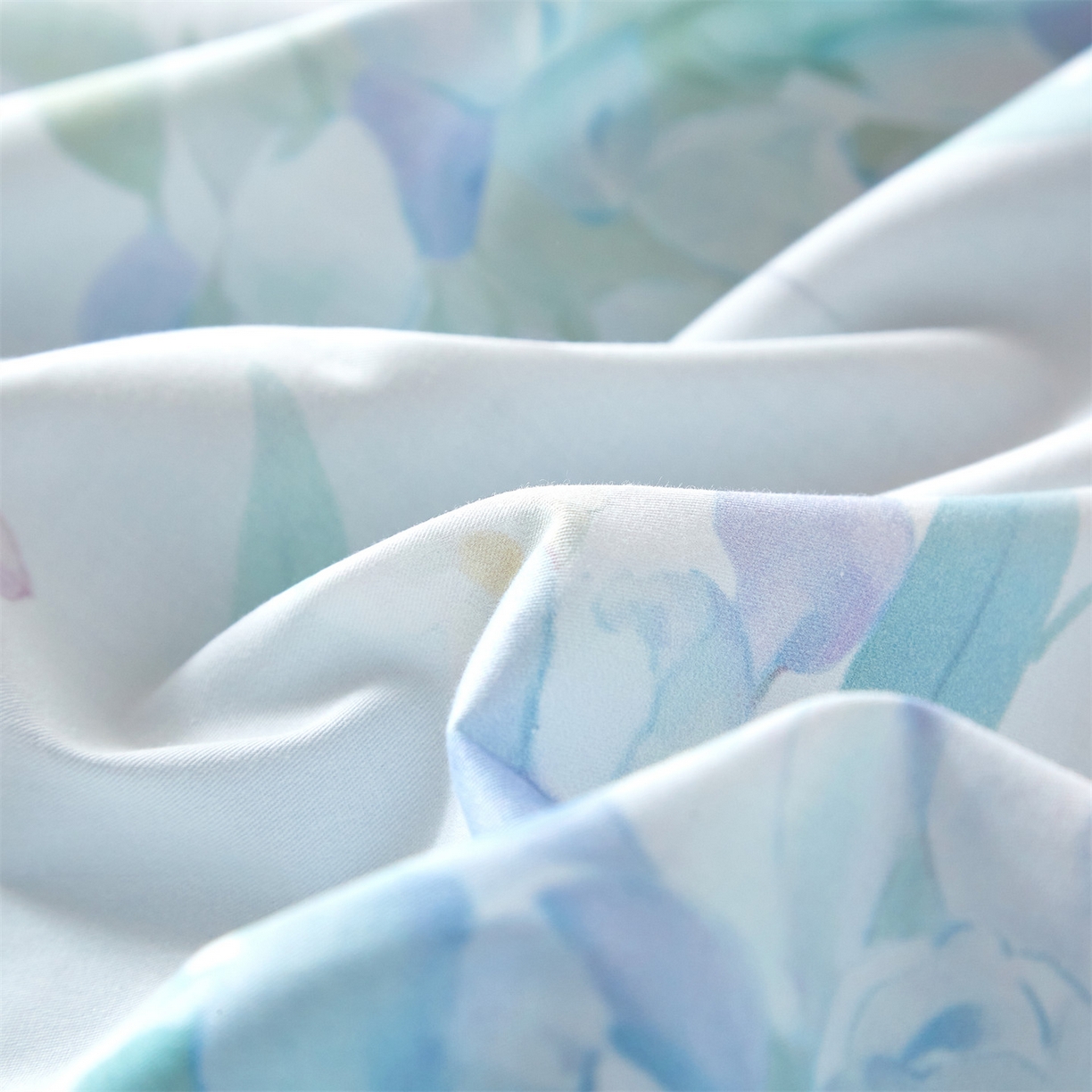 91家纺网 家纺一手货源 找家纺 曼秀琳 2026新款铂金棉数码印花四件套(全棉133*76) 可提供买家秀图片 洛璃-兰