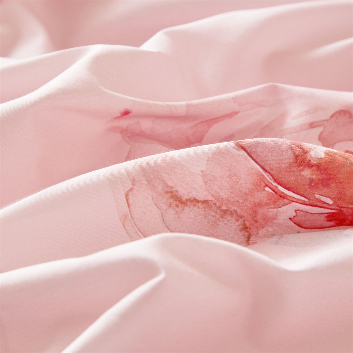 91家纺网 家纺一手货源 找家纺 曼秀琳 2026新款铂金棉数码印花四件套(全棉133*76) 可提供买家秀图片 墨染樱枝-粉