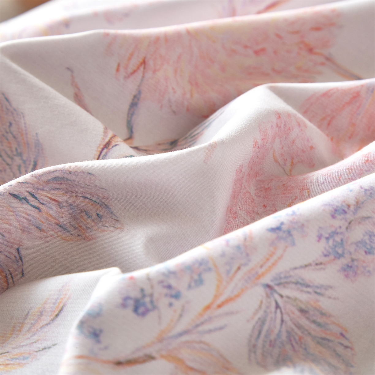 91家纺网 家纺一手货源 找家纺 曼秀琳 2026新款铂金棉数码印花四件套(全棉133*76) 可提供买家秀图片 舒曼-粉