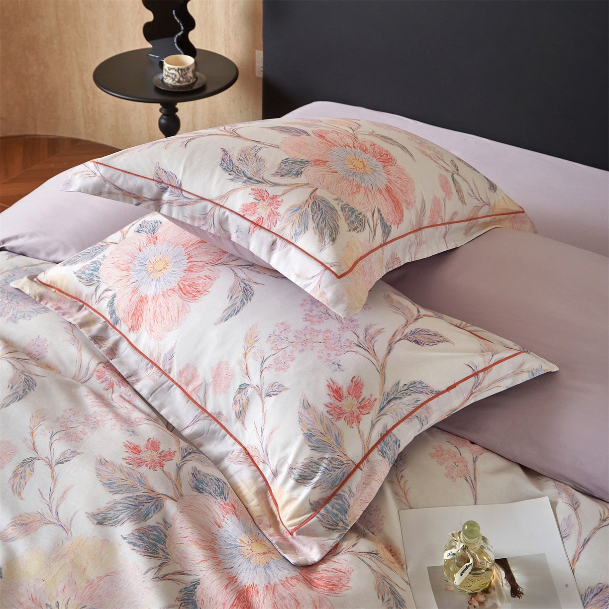 91家纺网 家纺一手货源 找家纺 曼秀琳 2026新款铂金棉数码印花四件套(全棉133*76) 可提供买家秀图片 舒曼-粉