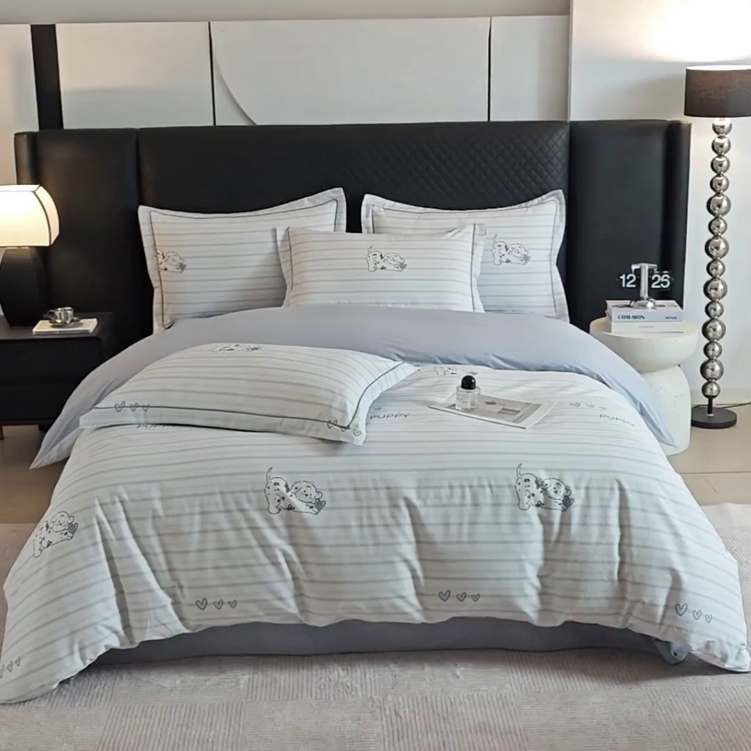 91家纺网 家纺一手货源 找家纺 曼秀琳 2026新款铂金棉数码印花四件套(全棉133*76) 可提供买家秀图片 小奶盖-兰