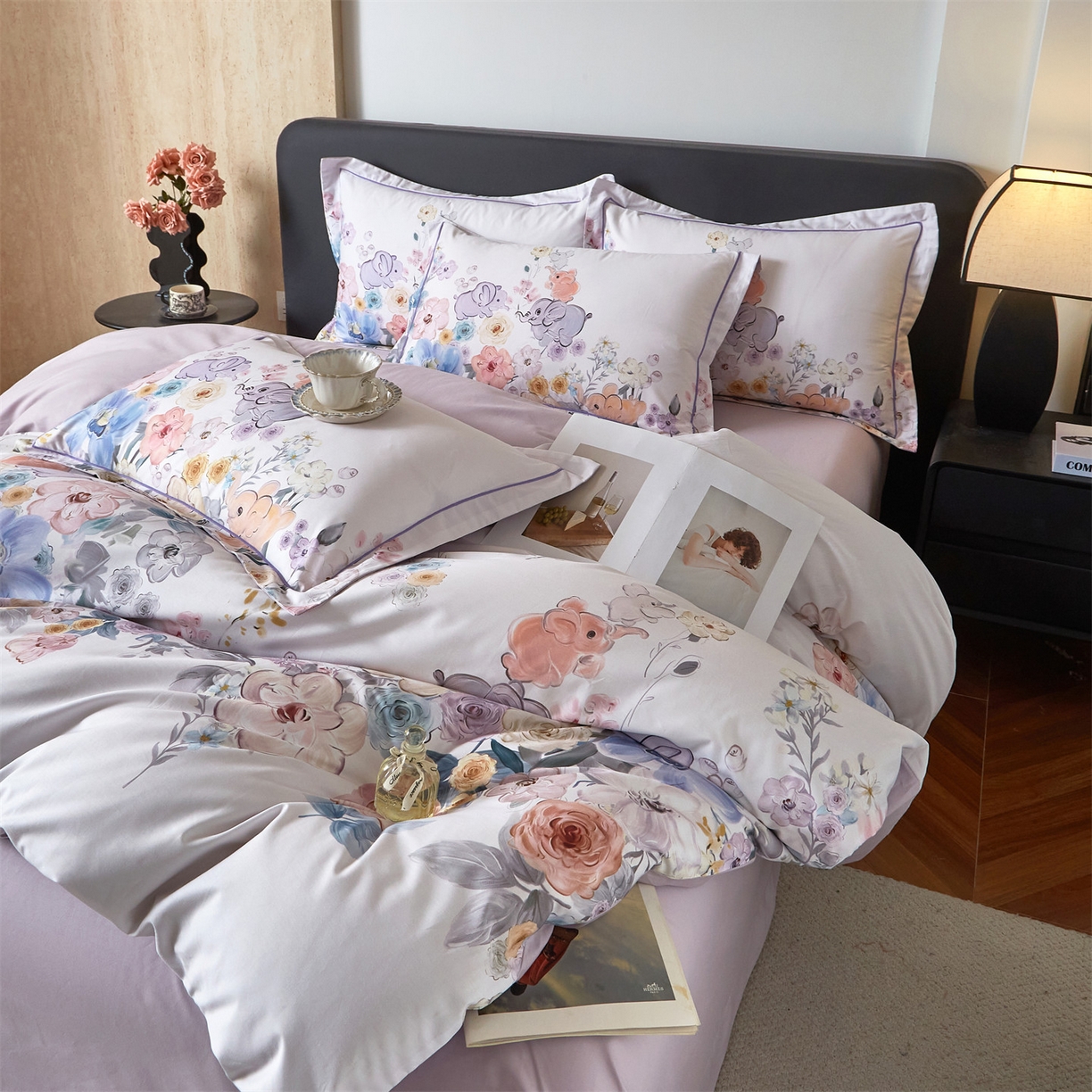 91家纺网 家纺一手货源 找家纺 曼秀琳 2026新款铂金棉数码印花四件套(全棉133*76) 可提供买家秀图片 昕甜-粉